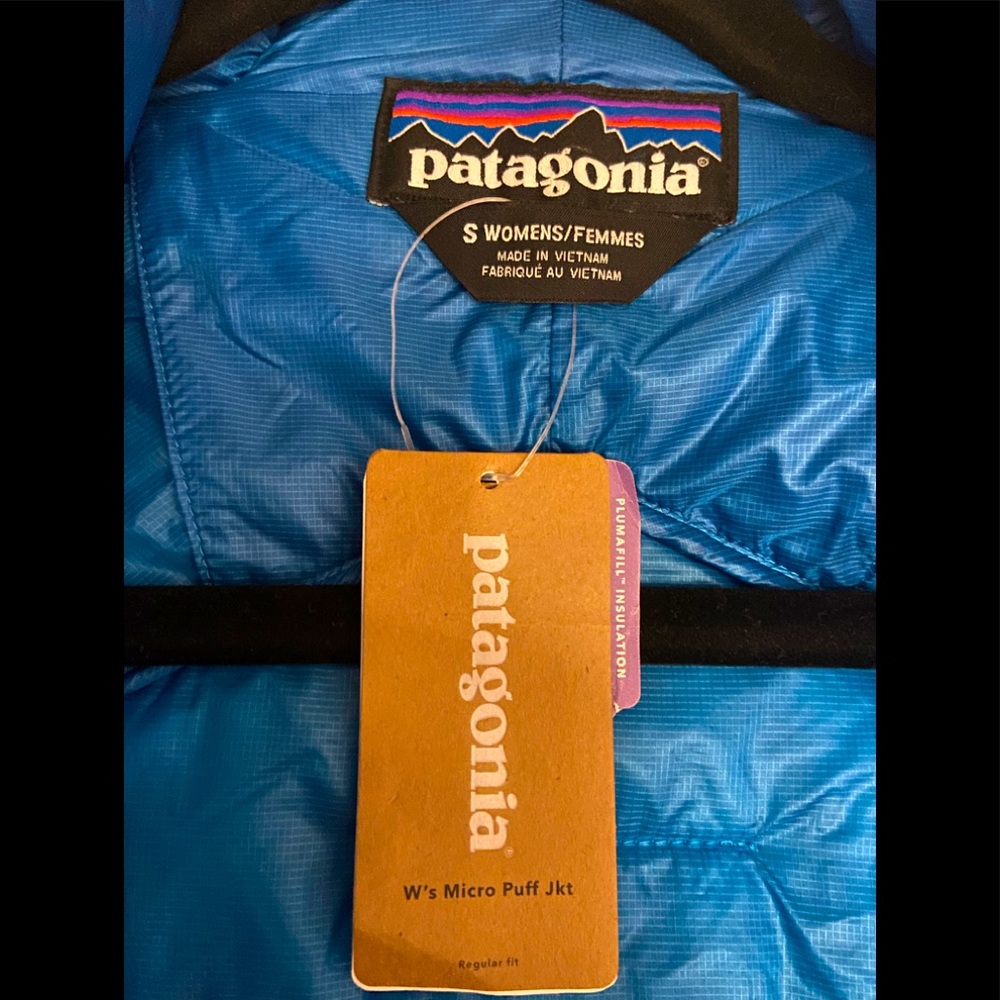 SOLD Patagonia Womens micro puff jacket NWT